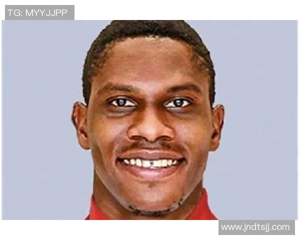 足球球星马利的国籍揭秘他究竟来自哪个国家？